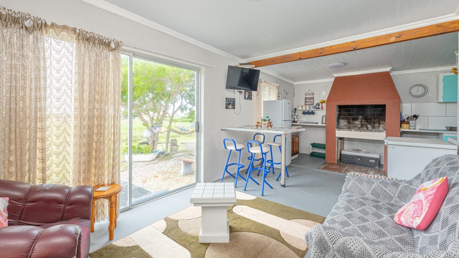 To Let 2 Bedroom Property for Rent in Agulhas Western Cape